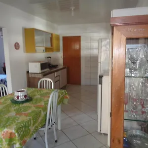 https://casa-em-jurere.santa-catarina-brasil.com